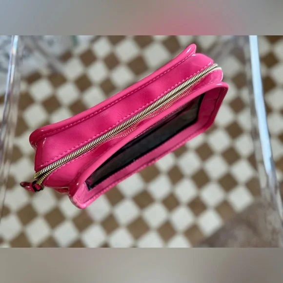 Victoria's Secret Makeup Bag Pink/Clear - Picture 4 of 5